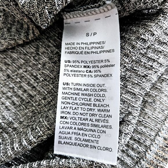 White House Black Market Womens Blouse Gold Size Small Polyester Blend Stretch - Picture 6 of 12